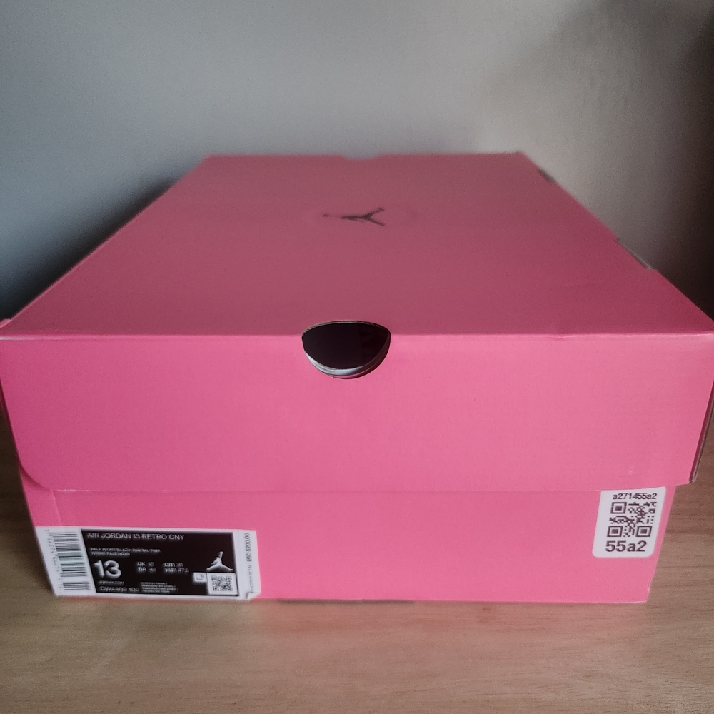 Air Jordan 13 'Chinese New Year' - Picture 2 of 12